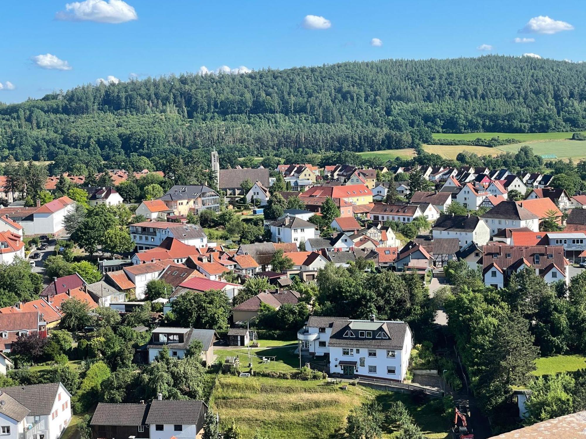 Naturnahe Unterkunft In Der Burgenstadt Шлиц Екстериор снимка