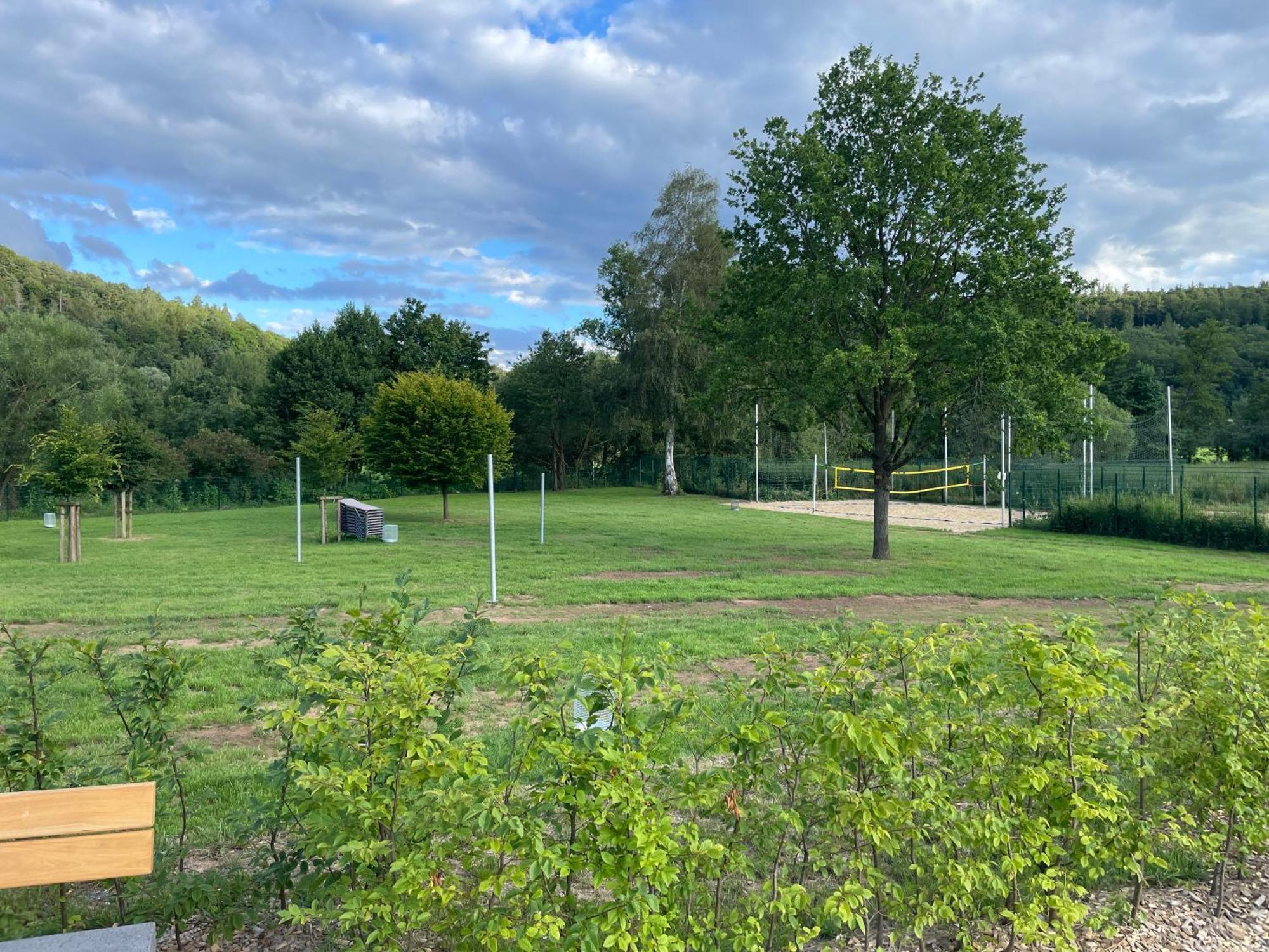 Naturnahe Unterkunft In Der Burgenstadt Шлиц Екстериор снимка